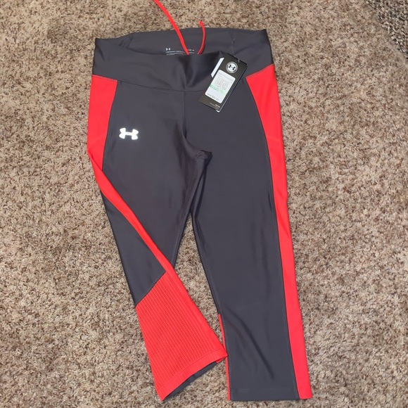 Under Armour Pants - NWT under Armour legging